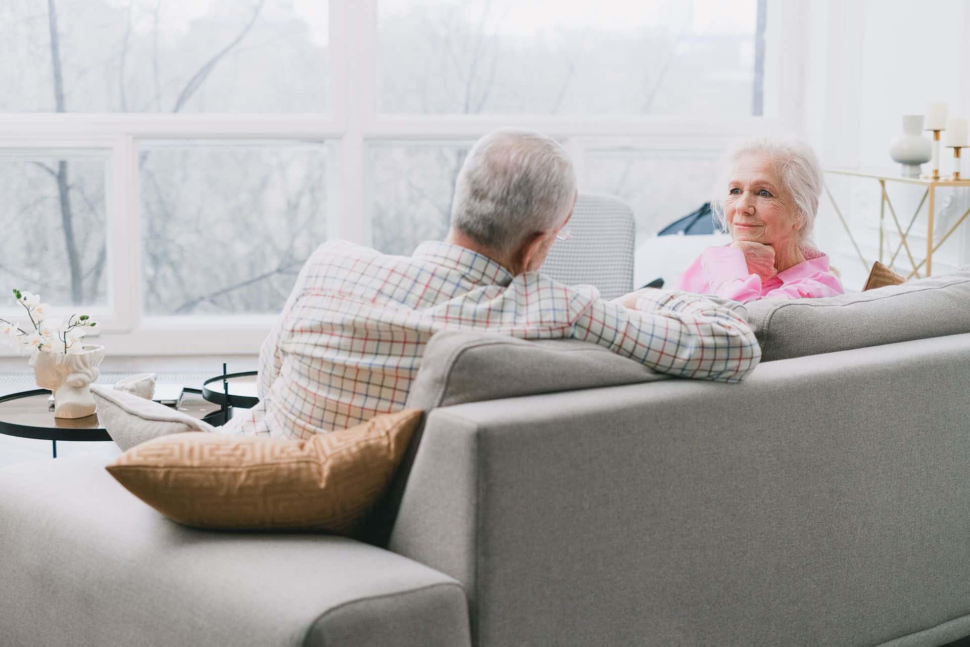 How to Help Elderly Parents Prepare for a Move